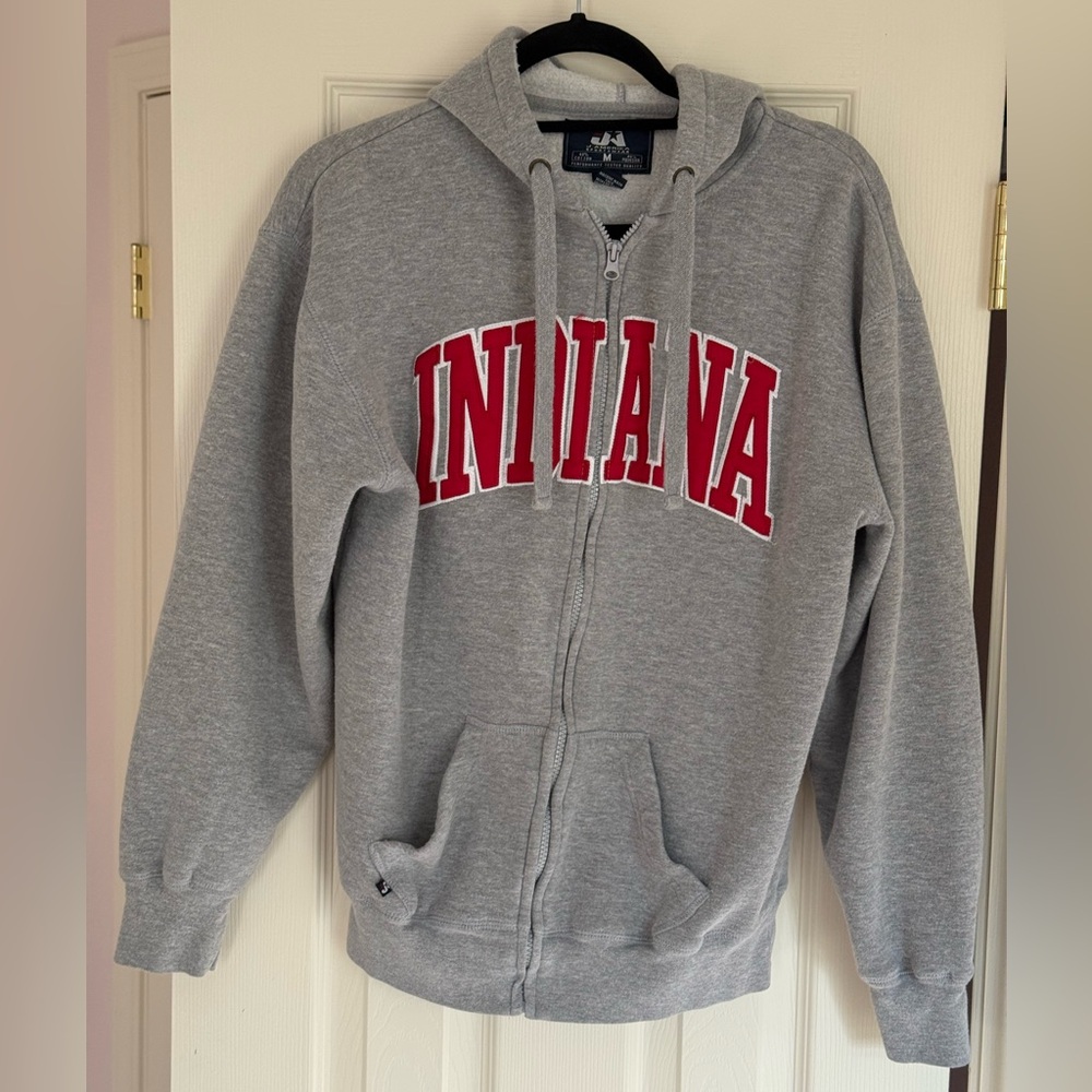 Indiana Performance Tested Quality Gray Zippered Hoodie. Size M. Pockets.